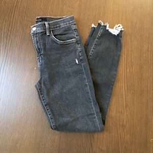 EUC J Brand High Rise Jeans in Alana Style